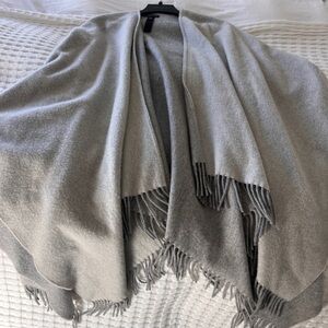Eileen fisher fringe Wrap 90% wool and 10% cashmere!